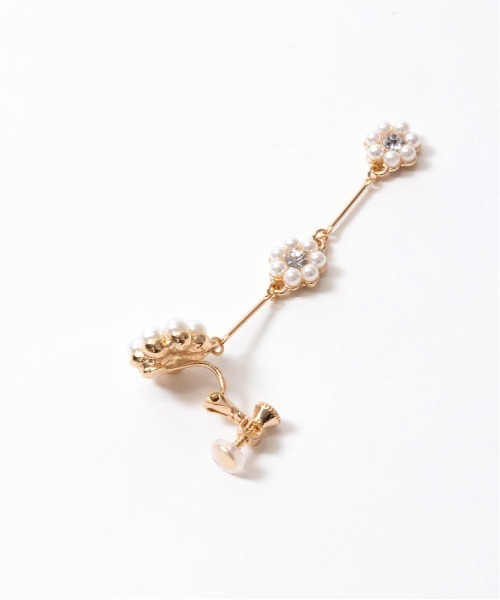 RANDA（ランダ）の「フラワーチェーンイヤリング（イヤリング・レディース・ゴールド/クリア・FREE）」の9枚目の写真