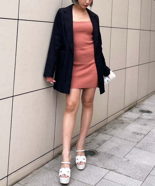 SPIRALGIRL（スパイラルガール）の「デザインステッチストラップサンダル（サンダル・レディース・ブラック/ホワイト/ベージュ・MEDIUM/LARGE）」の8枚目の写真