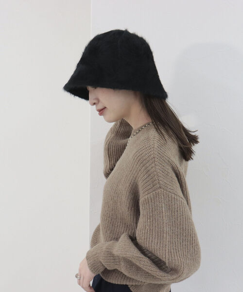 fredy emue（フレディエミュ）の「フェザーバケハ（ハット・レディース・キャメル/クリーム/ブラック・FREE）」の2枚目の写真