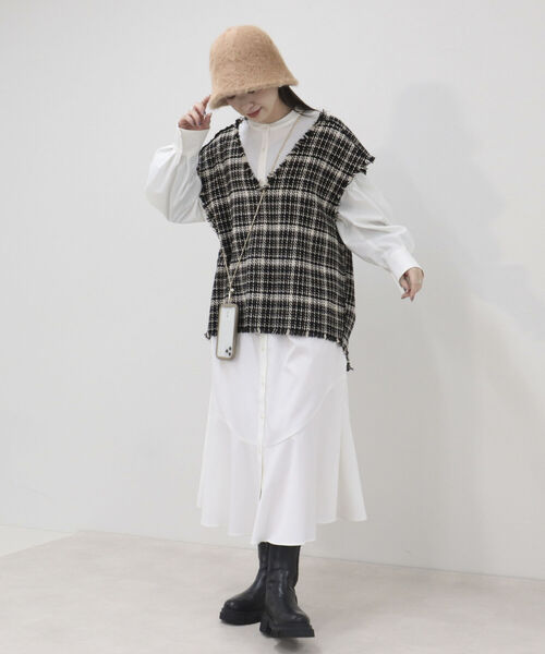 fredy emue（フレディエミュ）の「フェザーバケハ（ハット・レディース・キャメル/クリーム/ブラック・FREE）」の12枚目の写真