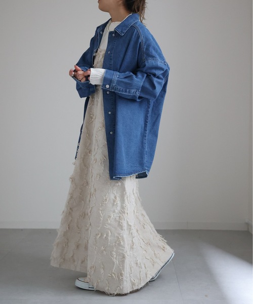 ap retro(アプレトロ)の「デニムシャツジャケット(デニムジャケット・レディース・ブルー/ブラック/ライトブルー・FREE)」の17枚目の写真