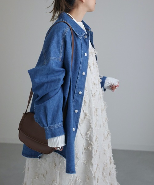ap retro(アプレトロ)の「デニムシャツジャケット(デニムジャケット・レディース・ブルー/ブラック/ライトブルー・FREE)」の7枚目の写真