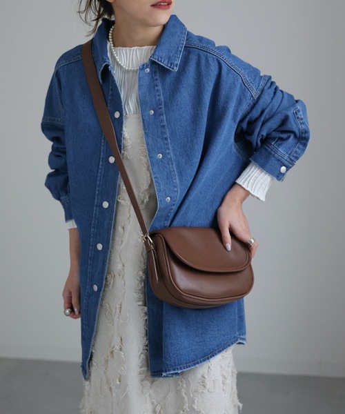 ap retro(アプレトロ)の「デニムシャツジャケット(デニムジャケット・レディース・ブルー/ブラック/ライトブルー・FREE)」の13枚目の写真