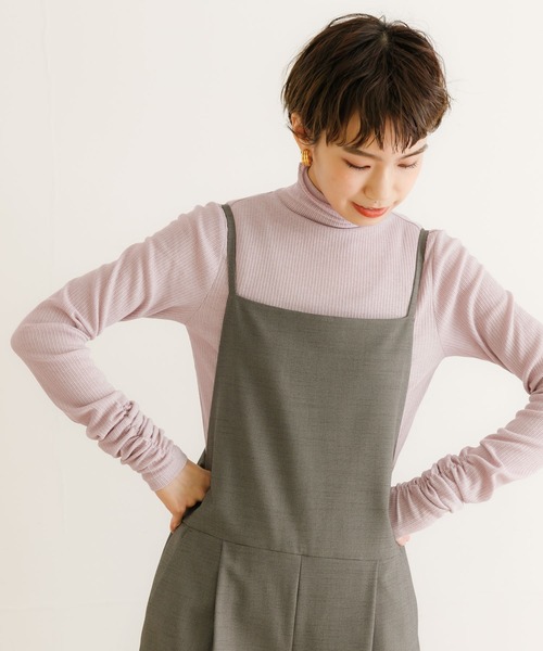 URBAN RESEARCH(アーバンリサーチ)の「シャーリングスリーブタートルネックカットソー(Tシャツ/カットソー・レディース・ピンク/ベージュ系その他/グリーン系その他・FREE)」の8枚目の写真
