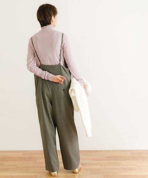 URBAN RESEARCH(アーバンリサーチ)の「シャーリングスリーブタートルネックカットソー(Tシャツ/カットソー・レディース・ピンク/ベージュ系その他/グリーン系その他・FREE)」の11枚目の写真