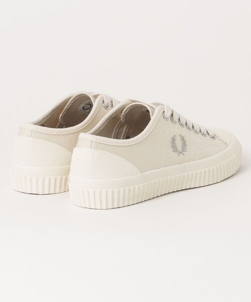 FRED PERRY（フレッドペリー）の「Hughes Low Textured Poly