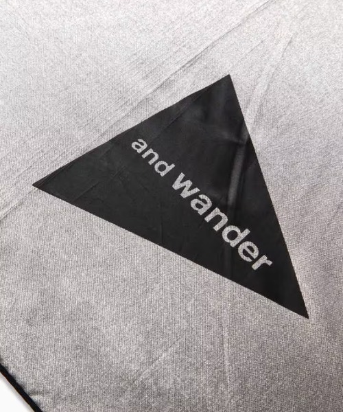 and wander（アンドワンダー）の「and wander/アンドワンダー　and wander EuroSCHIRM umbrella UV　5743977160（長傘・メンズ・シルバー・FREE）」の4枚目の写真