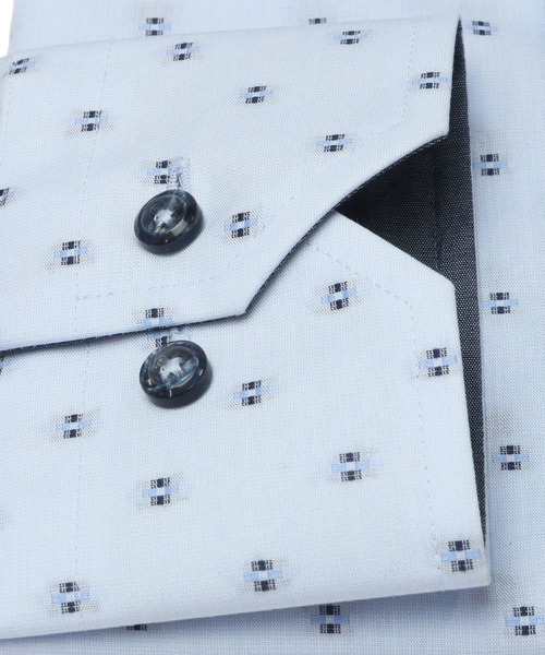 TOKYO SHIRTS（トウキョウシャツ）の「形態安定ノーアイロン ドゥエボットーニ・ボタンダウン 長袖ビジネスワイシャツ（ビジネスシャツ・メンズ・ブルー・首回り37cm-裄丈80cm/首回り37cm-裄丈84cm/首回り39cm-裄丈80cm/首回り39cm-裄丈84cm/首回り41cm-裄丈82cm/首回り41cm-裄丈86cm/首回り42cm-裄丈82cm/首回り42cm-裄丈86cm/首回り43cm-裄丈82cm/首回り43cm-裄丈86cm）」の3枚目の写真