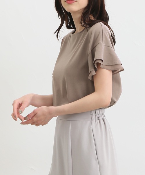 Honeys（ハニーズ）の「フリル袖Ｔシャツ（Tシャツ/カットソー・レディース・ネイビー/ピンク/モカ/オフホワイト/ライトベージュ/ブラック/ブルー/レッド/ダークブルー・LL/M/S/3L/L）」の4枚目の写真