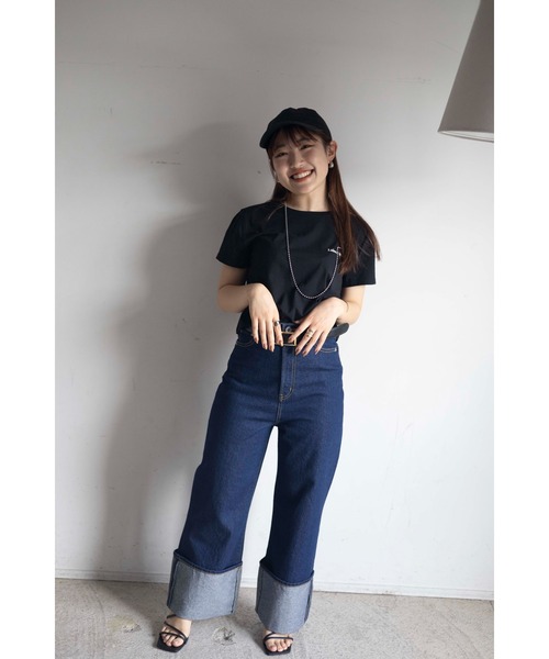 Yucca（ユッカ）の「ショート丈ロゴTシャツ　（MEKKE　低身長向け）（Tシャツ/カットソー・レディース・オフホワイト/ライトイエロー/ブラック・FREE）」の8枚目の写真
