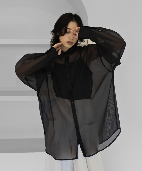 hellam(へラム)の「オーガンジー オーバーサイズシャツ(シャツ/ブラウス・レディース・オフホワイト/グレー/イエロー/ネイビー/ブラック・FREE)」の6枚目の写真