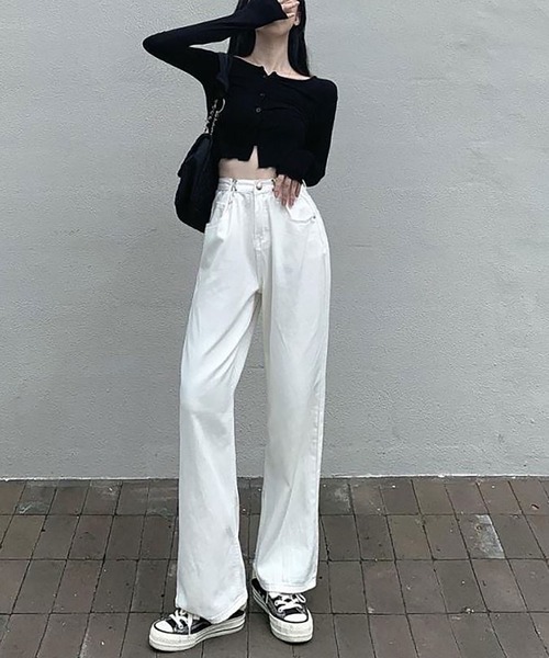 NinaetLina（ニナエリナ）の「ストレートデニムパンツ（デニムパンツ・レディース・ブラック/ホワイト/グレー/ライトブルー・S/M/L/XL）」の17枚目の写真