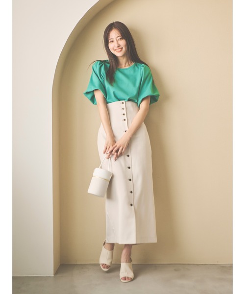 Te chichi（テチチ）の「【スタイル美人カットソー】ボリュームバルーンスリーブカットソー（Tシャツ/カットソー・レディース・オフホワイト/グリーン/ブラック・ﾌﾘ-）」の6枚目の写真