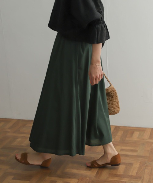 URBAN RESEARCH DOORS(アーバンリサーチドアーズ)の「コットンローンギャザースカート(スカート・レディース・ピンク/グリーン/ネイビー・MEDIUM)」の2枚目の写真