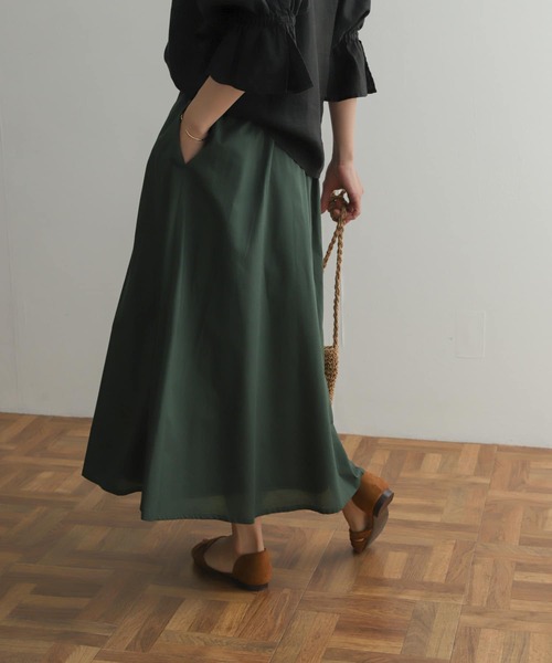 URBAN RESEARCH DOORS(アーバンリサーチドアーズ)の「コットンローンギャザースカート(スカート・レディース・ピンク/グリーン/ネイビー・MEDIUM)」の6枚目の写真