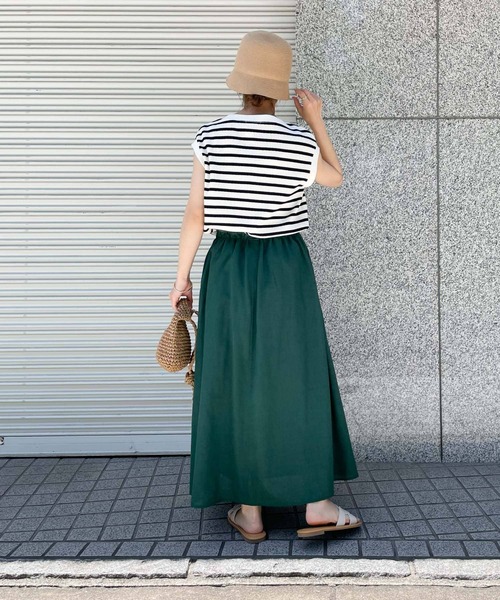 URBAN RESEARCH DOORS(アーバンリサーチドアーズ)の「コットンローンギャザースカート(スカート・レディース・ピンク/グリーン/ネイビー・MEDIUM)」の8枚目の写真