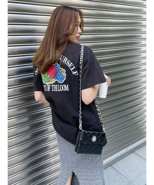 FRUIT OF THE LOOM（フルーツオブザルーム）の「【10周年記念】FRUIT OF THE LOOM コラボＴシャツ（Tシャツ/カットソー・レディース・ホワイト/ブラック・FREE）」の15枚目の写真