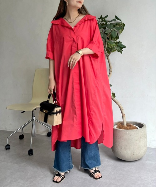 prose verse(プロズヴェール)の「オーバーサイズボリュームシャツワンピース(シャツワンピース・レディース・グリーン/レッド/ブラック/オフホワイト・FREE)」の4枚目の写真