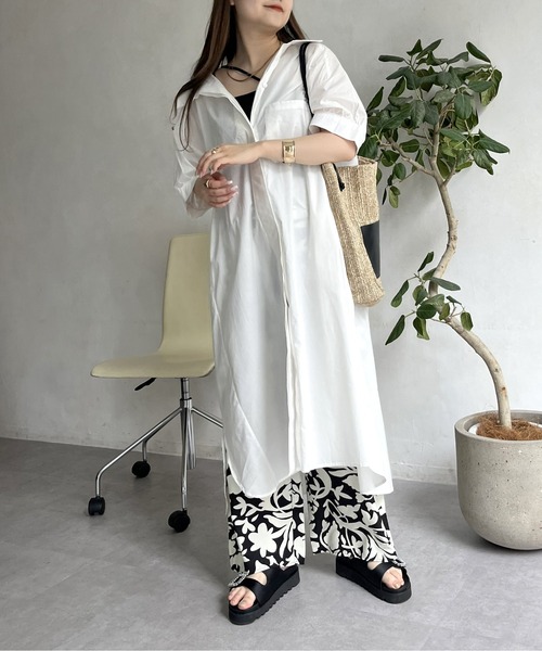 prose verse(プロズヴェール)の「オーバーサイズボリュームシャツワンピース(シャツワンピース・レディース・グリーン/レッド/ブラック/オフホワイト・FREE)」の5枚目の写真