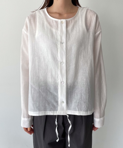 CANAL JEAN(キャナルジーン)の「El mar(エルマール) ノーカラードローストリングシャツ(シャツ/ブラウス・レディース・ブラック/ホワイト/ベージュ・ONE SIZE)」の15枚目の写真