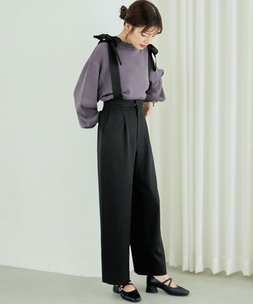 MAJESTIC LEGON（マジェスティックレゴン）の「【WEB限定XLサイズあり】レディギャザーストラップパンプス（パンプス・レディース・ブラック/アイボリー/シルバー・SMALL/MEDIUM/LARGE/X-LARGE）」の11枚目の写真