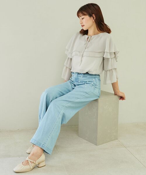 MAJESTIC LEGON（マジェスティックレゴン）の「【WEB限定XLサイズあり】レディギャザーストラップパンプス（パンプス・レディース・ブラック/アイボリー/シルバー・SMALL/MEDIUM/LARGE/X-LARGE）」の22枚目の写真