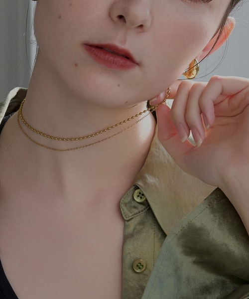 Phoebe（フィービィー）の「【金属アレルギー対応】ボールレイヤードネックレス/サージカルステンレス（ネックレス・レディース・イエローゴールド・FREE）」の8枚目の写真