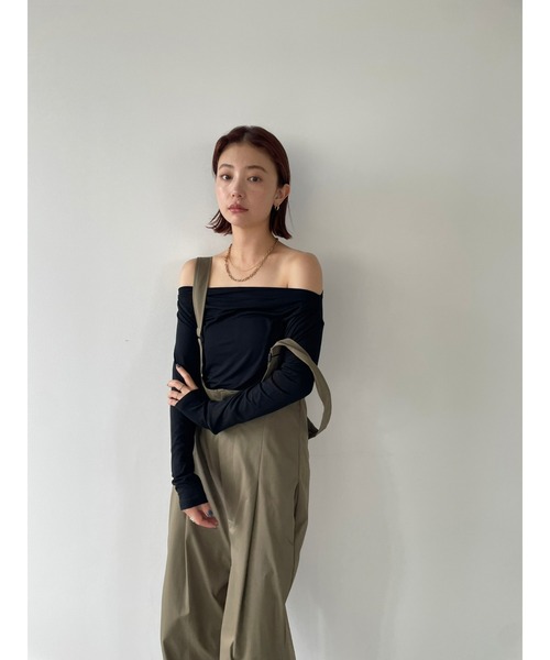 HANNE(アン)の「ワンショルダーカットトップス(Tシャツ/カットソー・レディース・ブラック/ホワイト・FREE)」の14枚目の写真