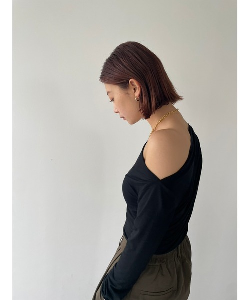 HANNE(アン)の「ワンショルダーカットトップス(Tシャツ/カットソー・レディース・ブラック/ホワイト・FREE)」の18枚目の写真