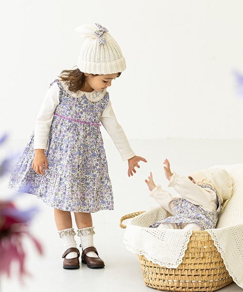 sense of wonder（センスオブワンダー）の「リバティエプロン付カバーオール（ロンパース・キッズ・ラベンダー/ピンク・70cm/80ｃｍ）」の4枚目の写真