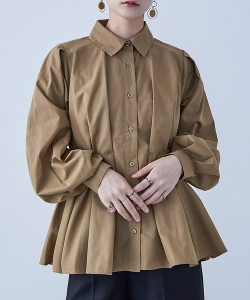 Fashion Letter(ファッションレター)の「ウエストタックボリュームスリーブシャツ(シャツ/ブラウス・レディース・オフホワイト/モカ/ブラック/ブルー・M)」の3枚目の写真