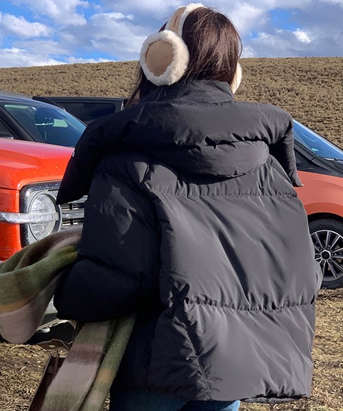 VitaFelice（ヴィータフェリーチェ）の「ボリューム中綿 ブルゾン パデッドジャケット（その他アウター・レディース・ブラック/アイボリー/イエロー・FREE）」の9枚目の写真