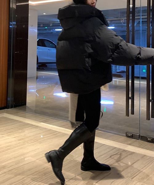 VitaFelice（ヴィータフェリーチェ）の「ボリューム中綿 ブルゾン パデッドジャケット（その他アウター・レディース・ブラック/アイボリー/イエロー・FREE）」の10枚目の写真