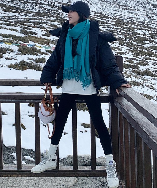 VitaFelice（ヴィータフェリーチェ）の「ボリューム中綿 ブルゾン パデッドジャケット（その他アウター・レディース・ブラック/アイボリー/イエロー・FREE）」の11枚目の写真