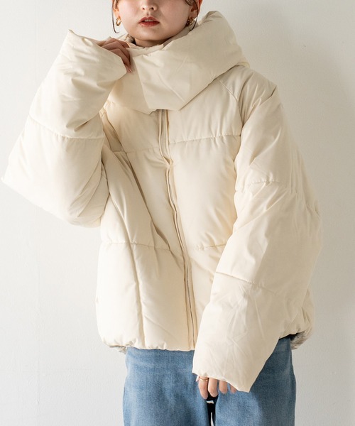 VitaFelice（ヴィータフェリーチェ）の「ボリューム中綿 ブルゾン パデッドジャケット（その他アウター・レディース・ブラック/アイボリー/イエロー・FREE）」の20枚目の写真