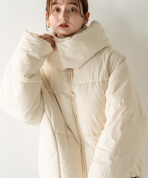 VitaFelice（ヴィータフェリーチェ）の「ボリューム中綿 ブルゾン パデッドジャケット（その他アウター・レディース・ブラック/アイボリー/イエロー・FREE）」の8枚目の写真