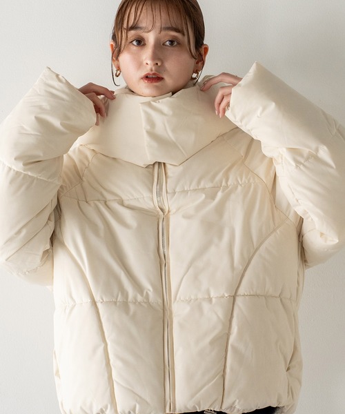 VitaFelice（ヴィータフェリーチェ）の「ボリューム中綿 ブルゾン パデッドジャケット（その他アウター・レディース・ブラック/アイボリー/イエロー・FREE）」の4枚目の写真