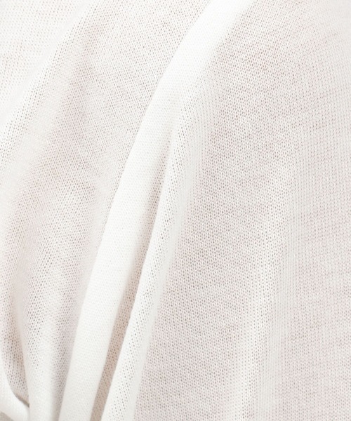 LAKOLE(ラコレ)の「ブラッシュシアー長袖T / 987126(Tシャツ/カットソー・レディース・オフホワイト/チャコールグレー/ライトブルー/ライトベージュ・SMALL/MEDIUM)」の12枚目の写真