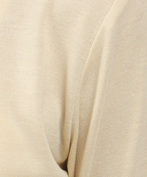 LAKOLE(ラコレ)の「ブラッシュシアー長袖T / 987126(Tシャツ/カットソー・レディース・オフホワイト/チャコールグレー/ライトブルー/ライトベージュ・SMALL/MEDIUM)」の10枚目の写真