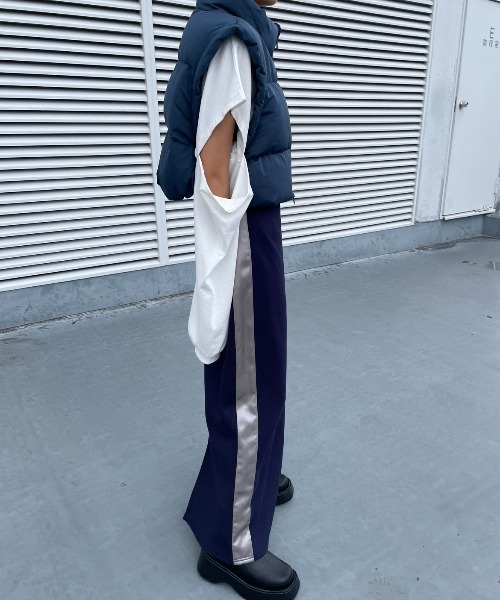 AIC.（エーアイシー）の「サイドライントラックロングスカート