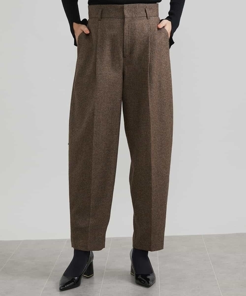 MICHEL KLEIN(ミッシェル・クラン)の「ツイードガンクラブバレルパンツ(その他パンツ・レディース・サンドベージュ・38)」の2枚目の写真