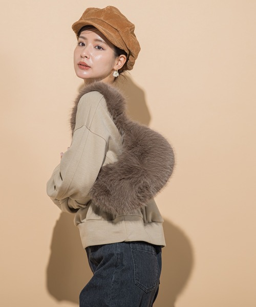 VICKY(ビッキー)の「【KOREAN ITEM】ファーミニトートバッグ(ハンドバッグ・レディース・ブラウン/ブラック/イエロー・FREE)」の8枚目の写真