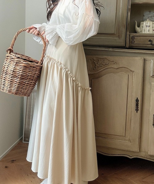 Meiru（メイル）の「ラウンドギャザーティアードスカート（スカート・レディース・ブラック/ライトベージュ/ホワイト・MEDIUM/SMALL/LARGE）」の12枚目の写真