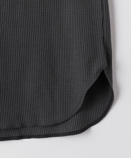 green label relaxing（グリーンレーベルリラクシング）の「ドライワッフル クルーネック Tシャツ -吸水速乾-（Tシャツ/カットソー・メンズ・ライトブルー/ホワイト/ライトグレー/ダークグレー・M/XXL/L/XS/S/XL）」の16枚目の写真