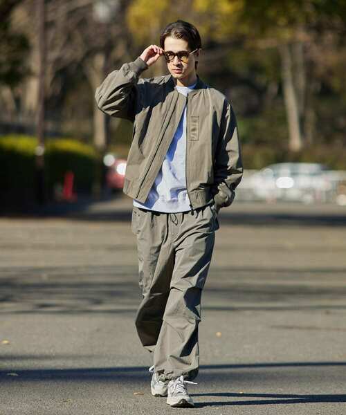 URBAN RESEARCH(アーバンリサーチ)の「『撥水』KOMATSU OVER PANTS(その他パンツ・メンズ・アイボリー/カーキ・MEDIUM/LARGE)」の20枚目の写真