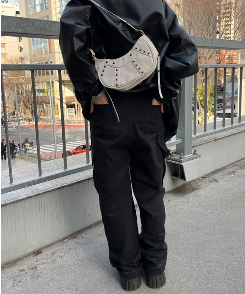 nemne store（ネンネストア）の「【Ne/Flim】デザインウェストカーゴパンツ（カーゴパンツ・レディース・ブラック/グレー・SMALL/MEDIUM）」の11枚目の写真