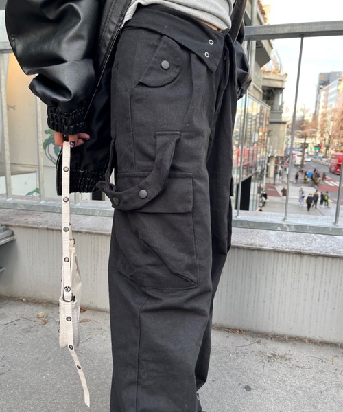 nemne store（ネンネストア）の「【Ne/Flim】デザインウェストカーゴパンツ（カーゴパンツ・レディース・ブラック/グレー・SMALL/MEDIUM）」の17枚目の写真