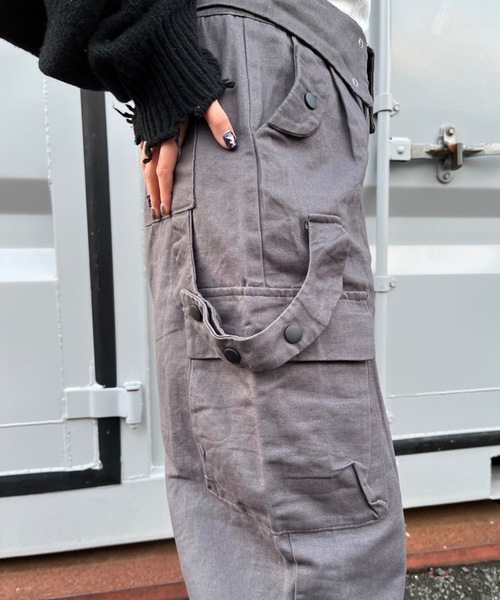 nemne store（ネンネストア）の「【Ne/Flim】デザインウェストカーゴパンツ（カーゴパンツ・レディース・ブラック/グレー・SMALL/MEDIUM）」の12枚目の写真