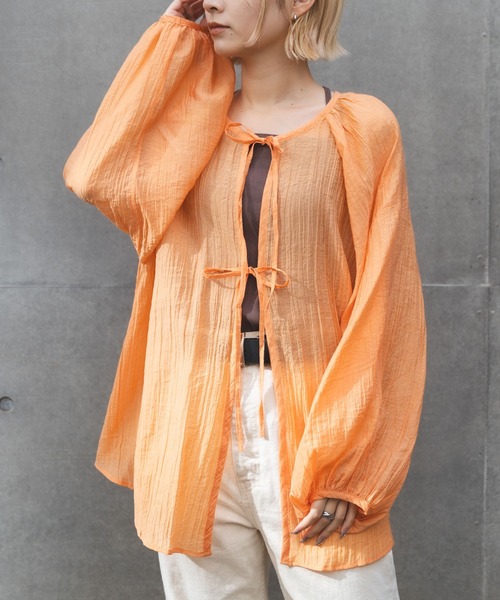 MIEL CRISHUNANT（ミエルクリシュナ）の「前後2WAYリボンシアーブラウス（シャツ/ブラウス・レディース・オレンジ/ブラック/オフホワイト・FREE）」の10枚目の写真