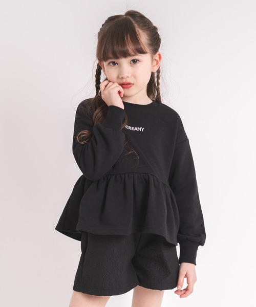 URBAN CHERRY(アーバンチェリー)の「フロントロゴ刺繍ペプラムスウェットトップス(Tシャツ/カットソー・キッズ・ホワイト/ブラック・110cm/120cm/130cm/140cm/150cm)」の13枚目の写真